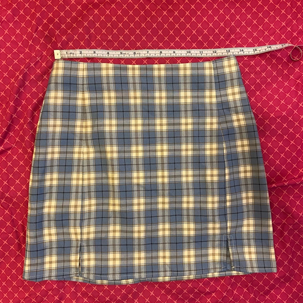 Tartan/Plaid/Checkered High Waist/Rise Slit Him Mini School Girl Skirt (SHEIN) - Picture 6 of 6